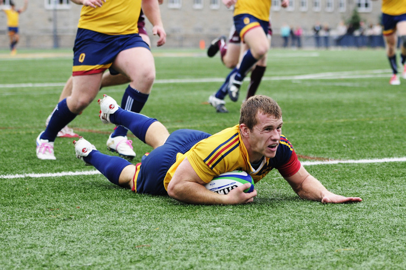 Flanker Matt Kelly scored two tries during the team’s 47-3 win over the McMaster Marauders on Saturday.