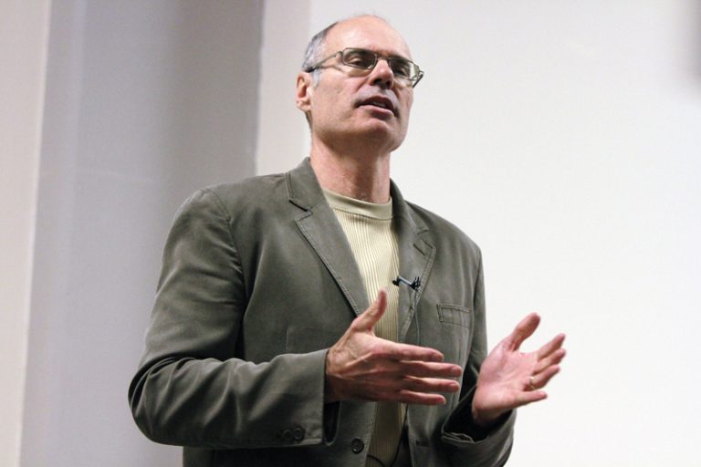 Queen's adjunct professor Don Drummond spoke to 150 people at Robert Sutherland Hall last Thursday.