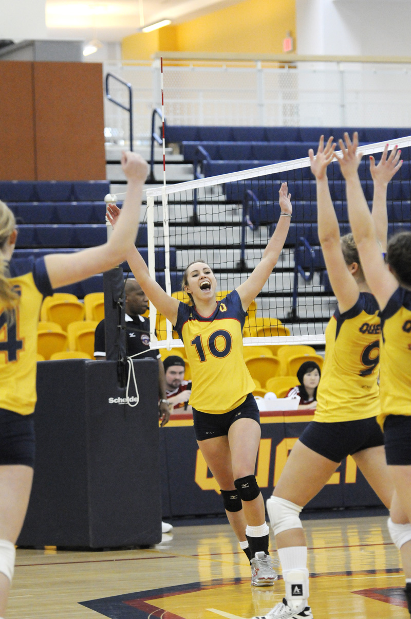Outside hitter Becky Billings celebrates after a kill on Saturday.