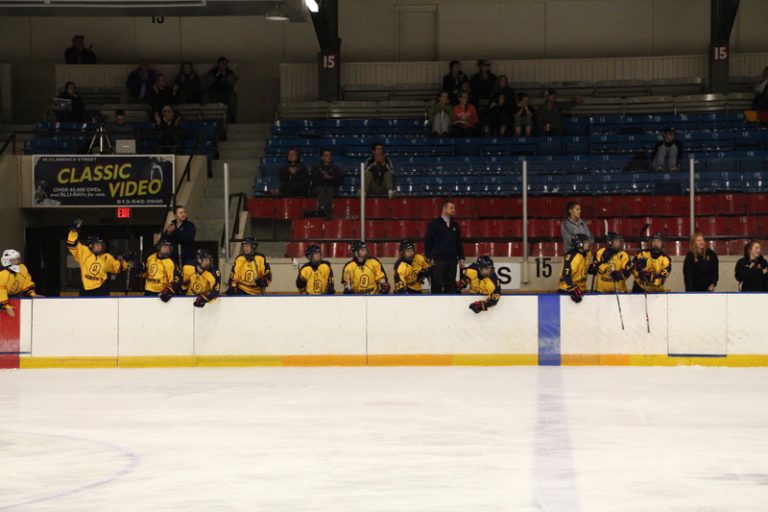 Queen’s sits in first place in the OUA with a 5-0-1 record.
