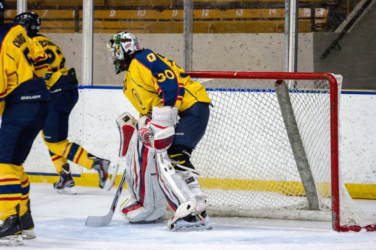 Kevin Bailie was named the CIS Rookie of the Year and OUA East MVP after posting a 1.98 goals against average and a league-best .934 save percentage.