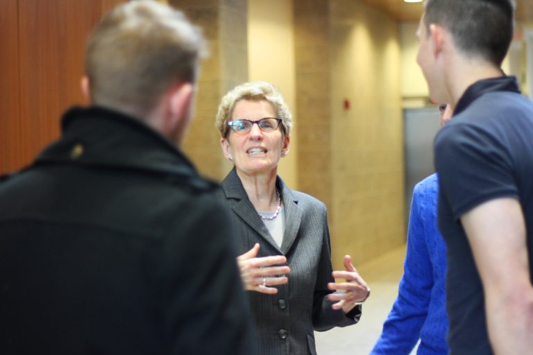Kathleen Wynne spoke with students during her tour of Queen’s on Monday.