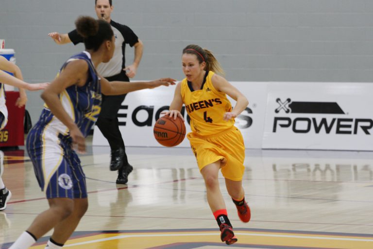 Fifth-year guard Liz Boag led the Gaels with 19 points in the team’s 80-52 victory over the Laurentian Lady Vees in their playoff opener. The game was Boag’s final career contest at home.