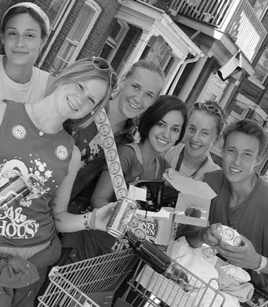 ArtSci frosh give out stickers as a “thank you” for donations.