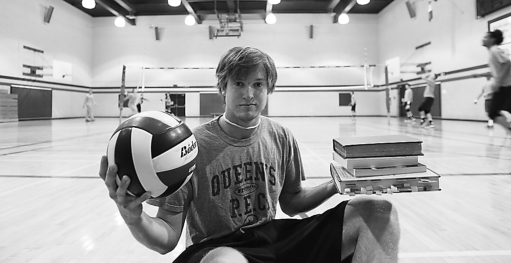 Fourth-year volleyball player Jeff DeMeza says athletes should have priority choosing classes.