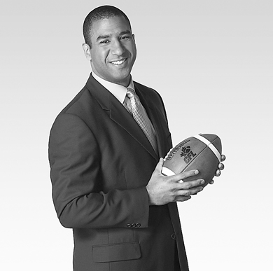 Jock Climie was a star with both the Golden Gaels and the Montreal Alouettes.