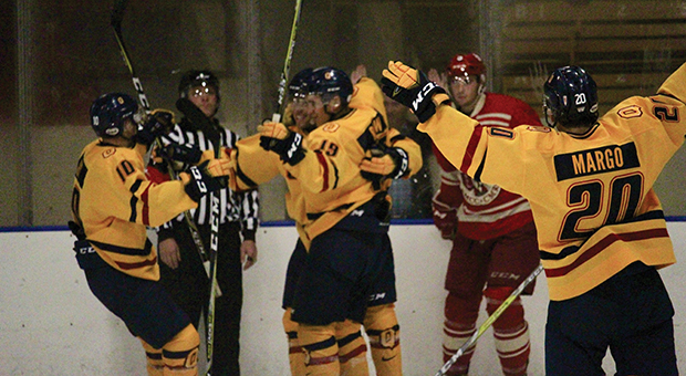 The men's hockey team is currently 11-3-0.