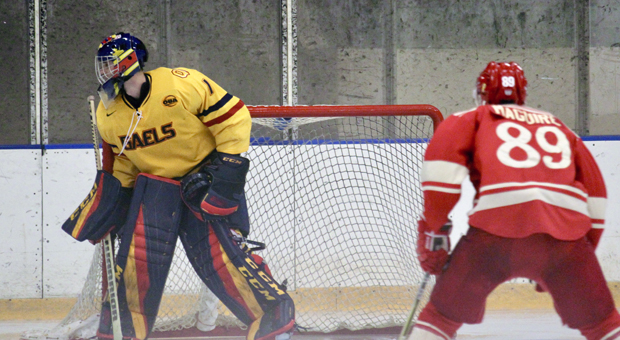 Goaltender Jack Flinn faced 54 shots in the Gaels’ 7-1 loss to Brock this weekend.
