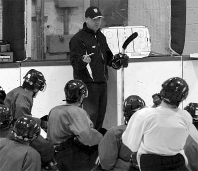 The Gaels look to follow their new leadership to the playoffs this season.