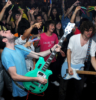 Bassist Dean Baxter and lead singer Menno Versteeg of Montreal band Hollerado