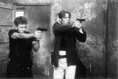 Ryan Phillippe and Benecio Del Toro star in Way of the Gun.