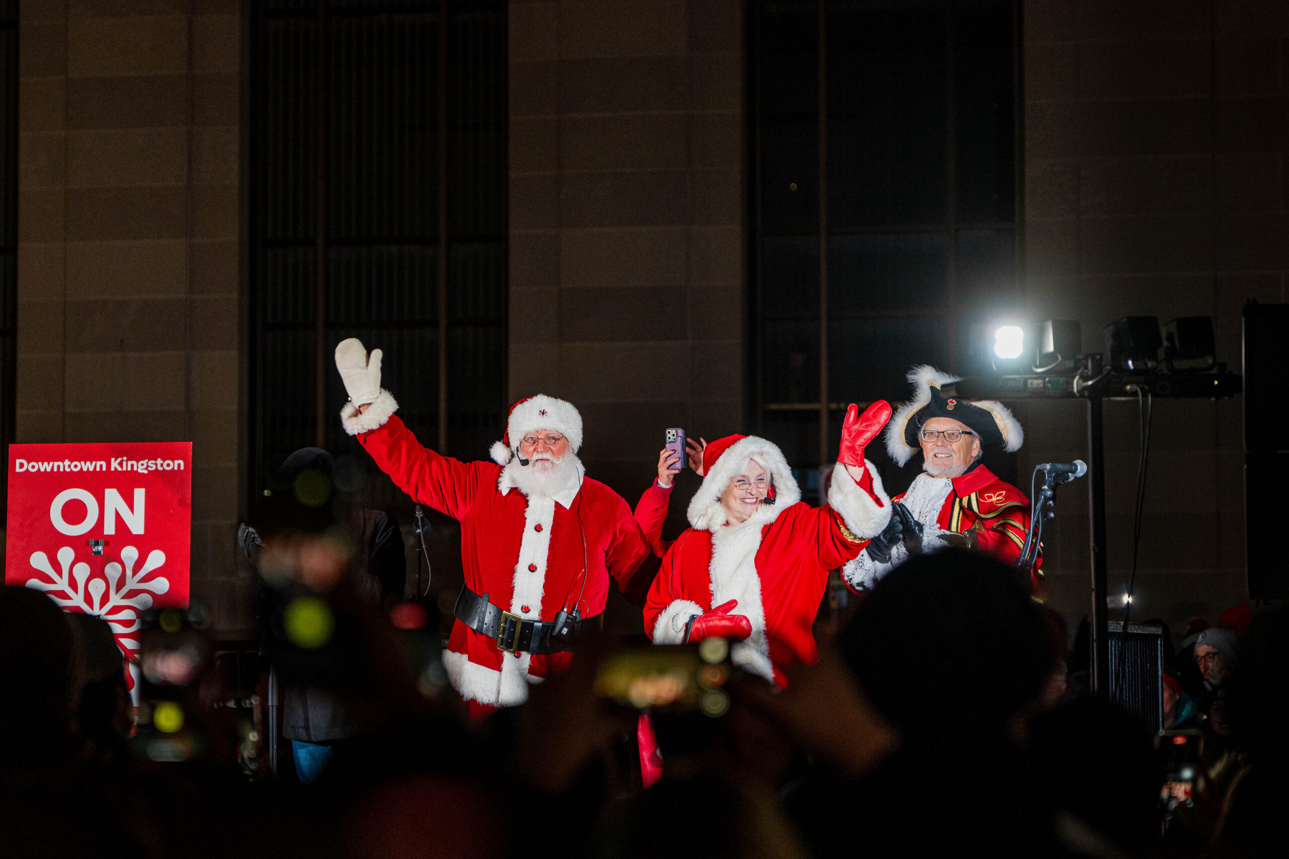 Kingston celebrates its 21st annual Santa Parade